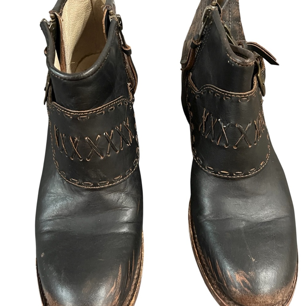 Freebird by Steven Quilted Black and Brown Ankle Boots / Booties - Picture 3 of 8